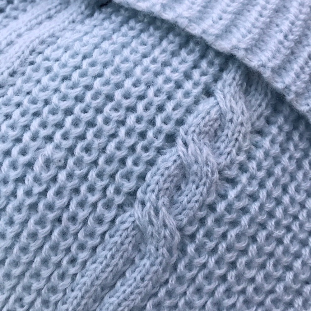 ✨Sky Blue Chunky Cable Knit Sweater✨ - Picture 6 of 7